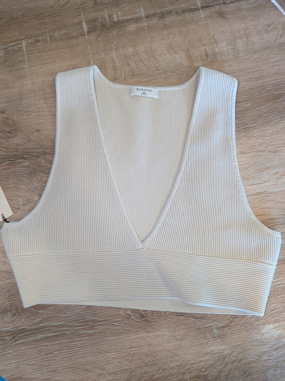 Babaton Arrizia Ivory Ribbed V Neck Cropped Tank